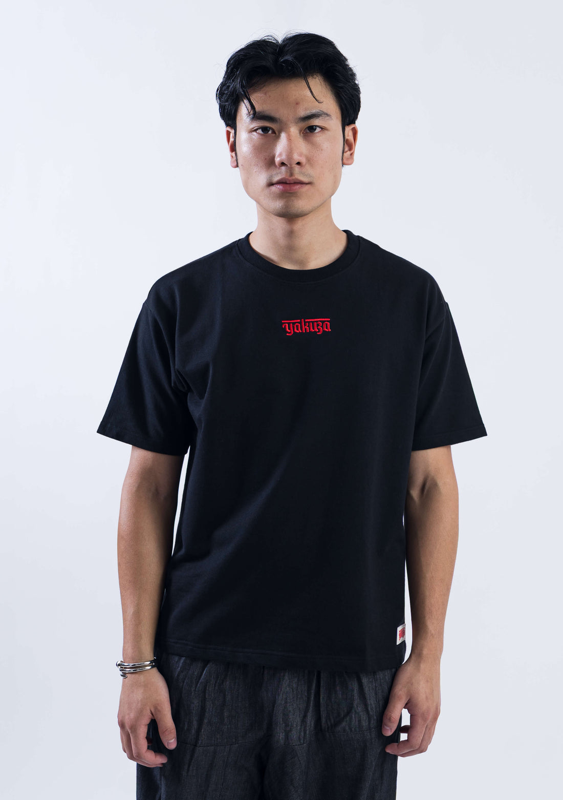 - Ryūjin Dragon Embroidered Oversized Black T-Shirt – Japanese Streetwear Fusion by Yakuza India