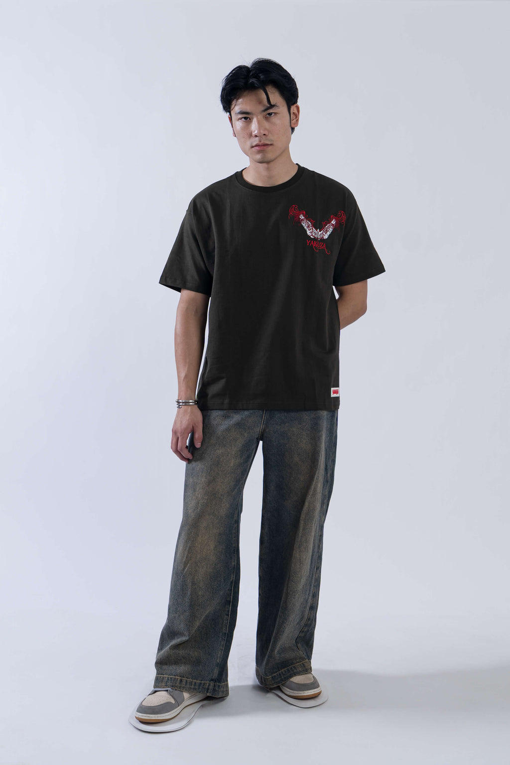 Samurai Era Vibes – Crimson Dragon Men’s T-Shirt