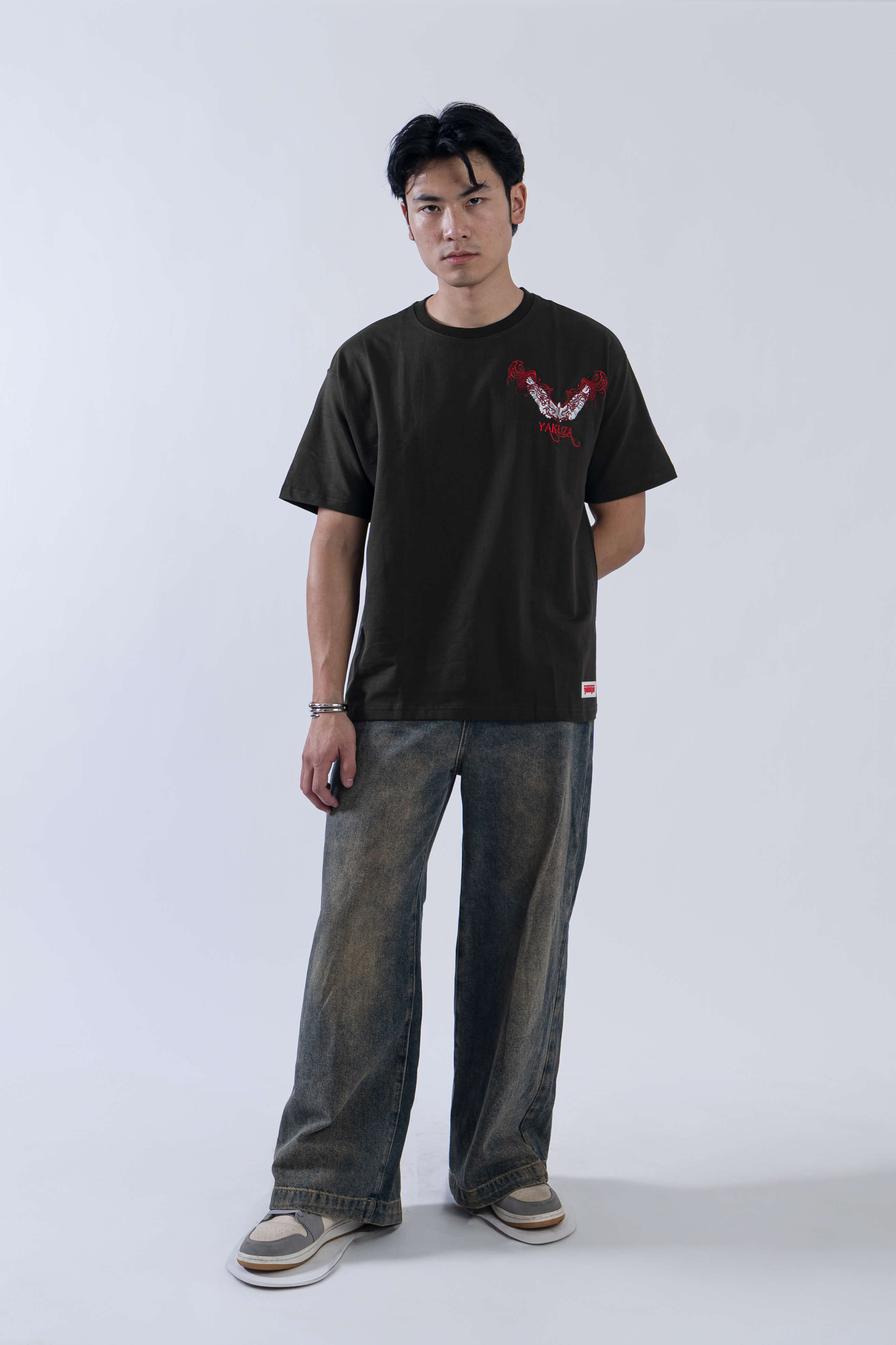 Samurai Era Vibes – Crimson Dragon Men’s T-Shirt