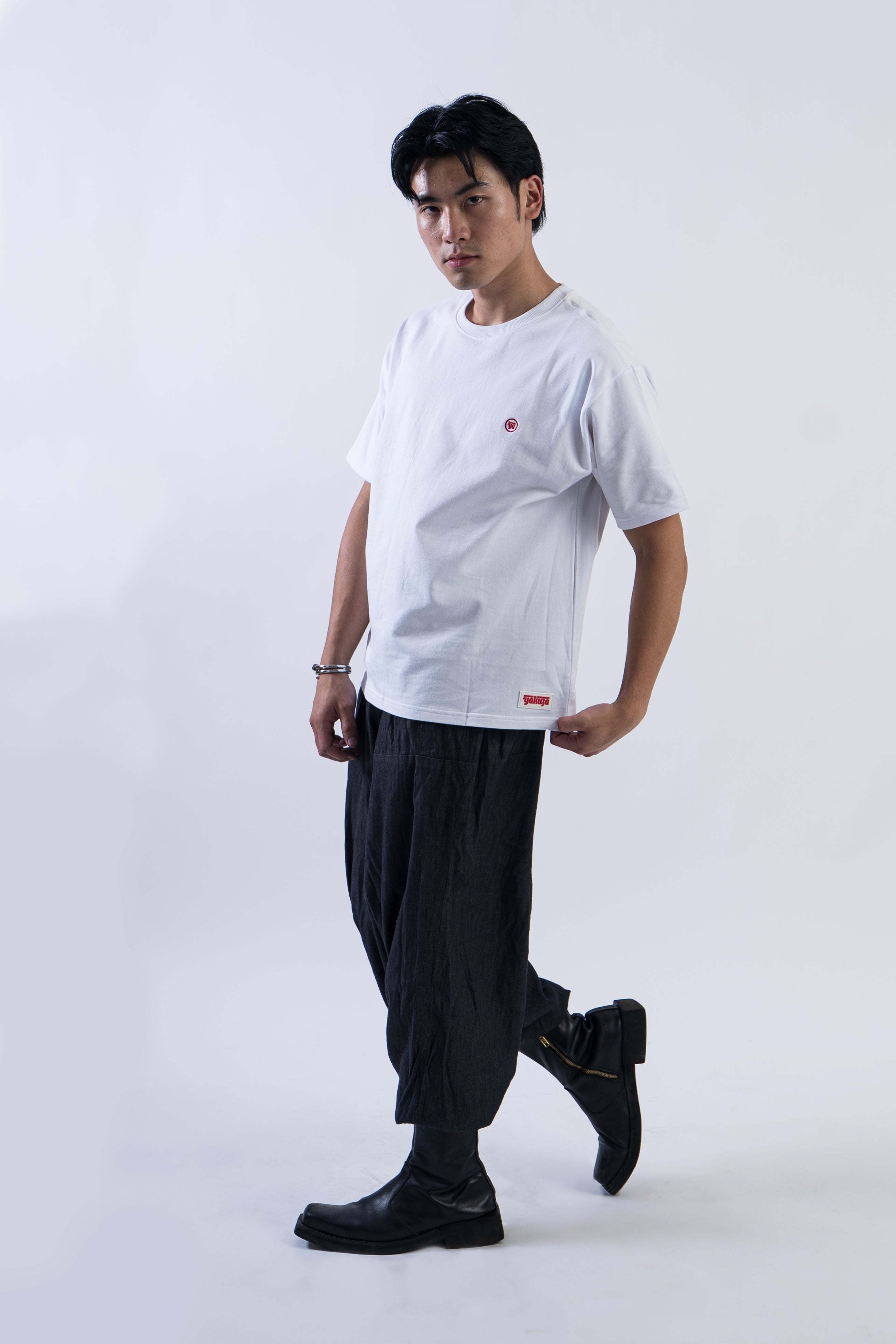 Tiger vs Dragon: Clash of Power – Men’s T-shirt